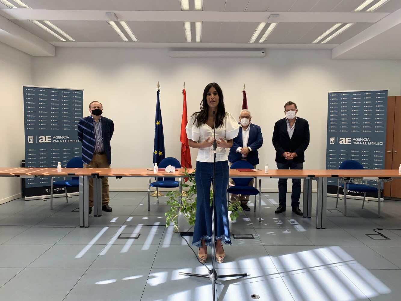 Hostelería Madrid acuerda con la Agencia de Empleo potenciar la formación cualificada en hostelería - La Viña