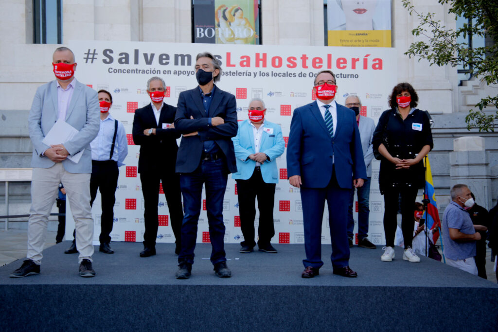 SALVEMOSLAHOSTELERIA 39