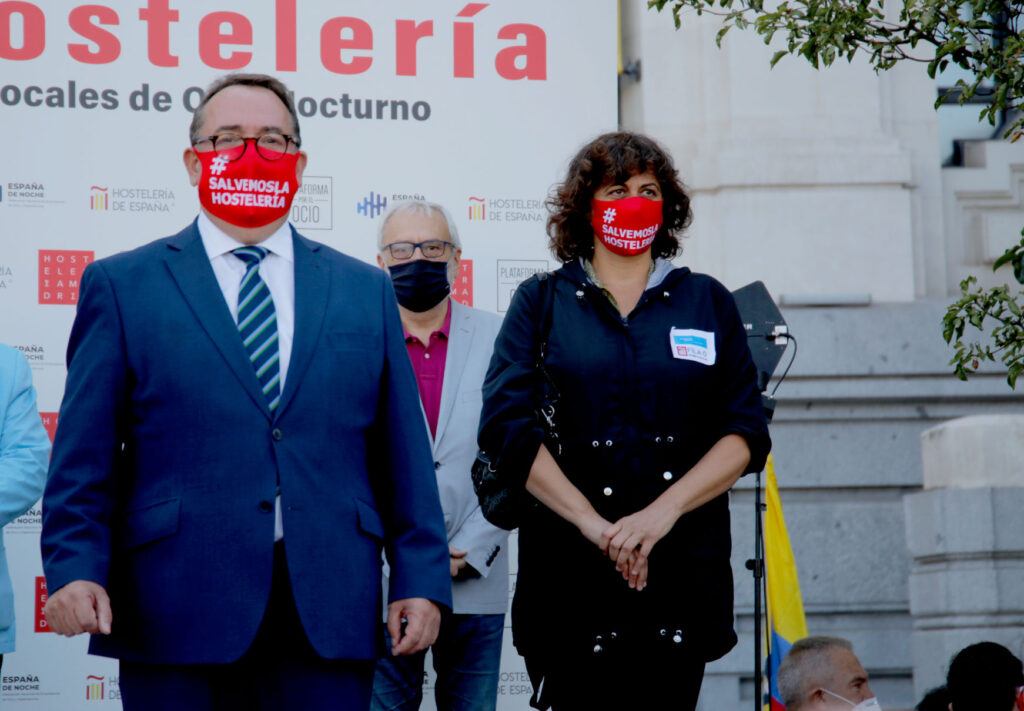 SALVEMOSLAHOSTELERIA 42