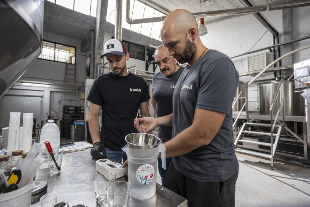 elaboración cerveza artesanal Madrid brewpub La Caníbal