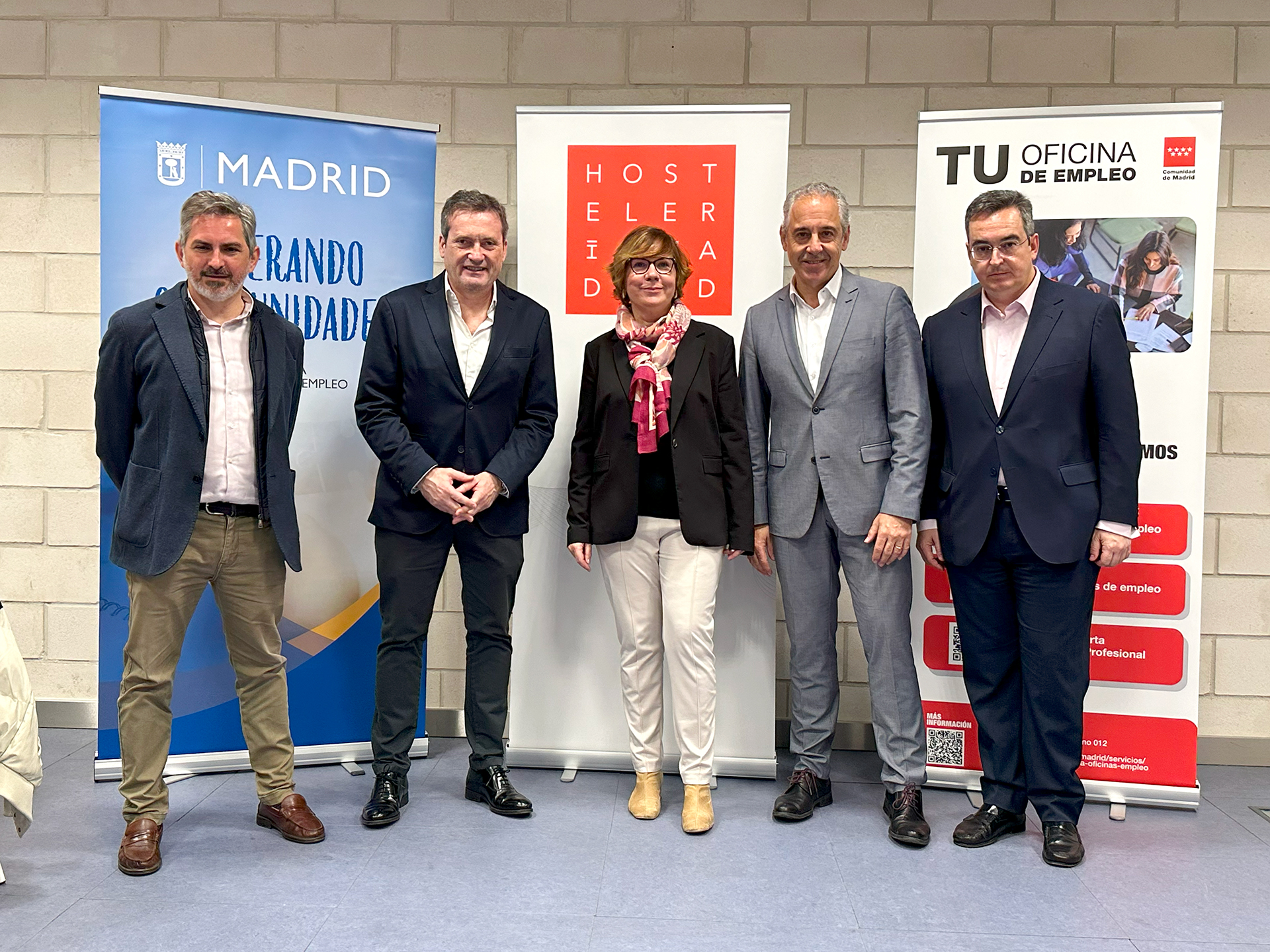 La jornada «Hostelería Madrid Emplea» acoge a 70 candidatos entrevistados para 60 vacantes en el sector hostelero madrileño - La Viña