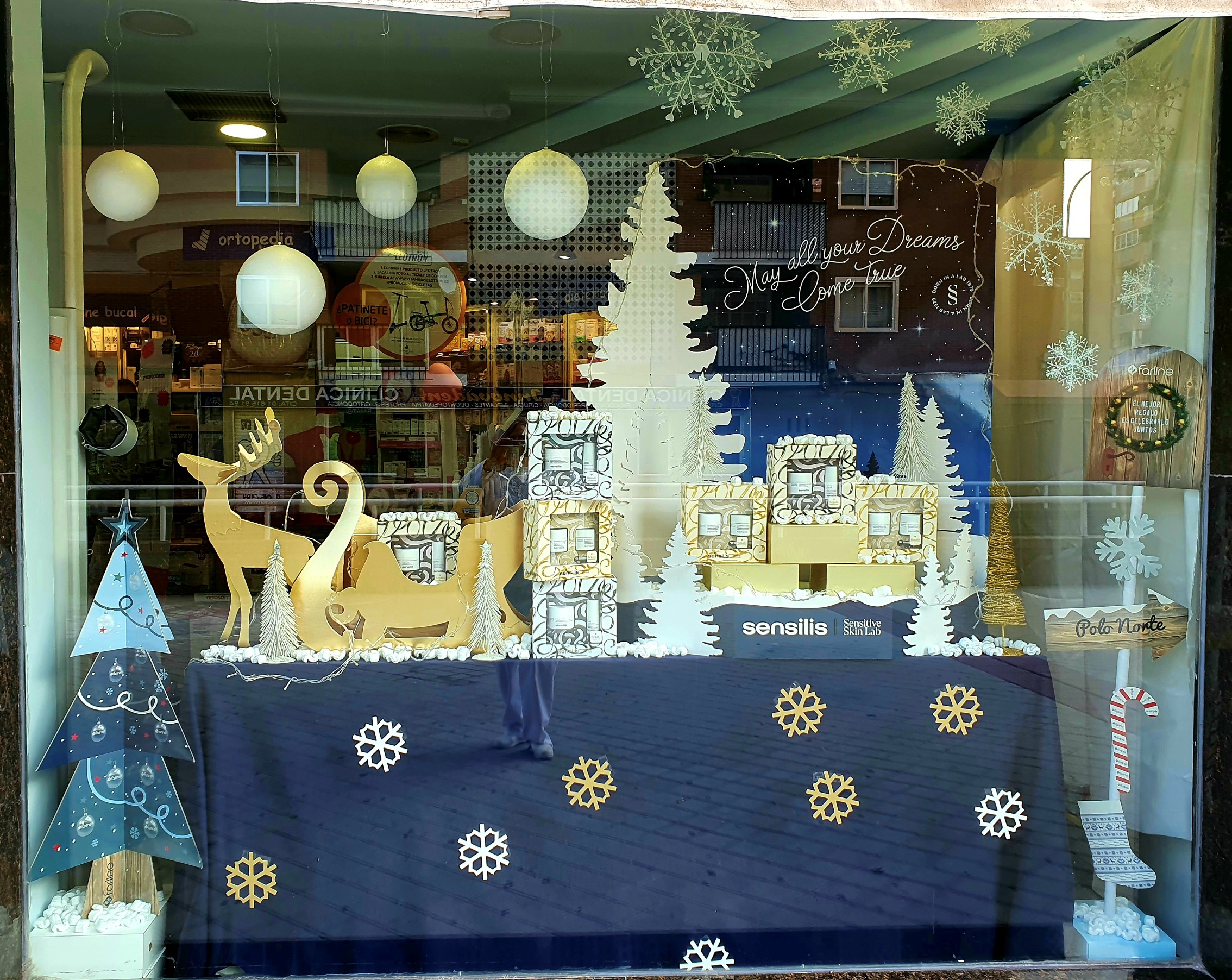 Fuenlabrada convoca el VI Concurso de Escaparatismo Navideño - La Viña