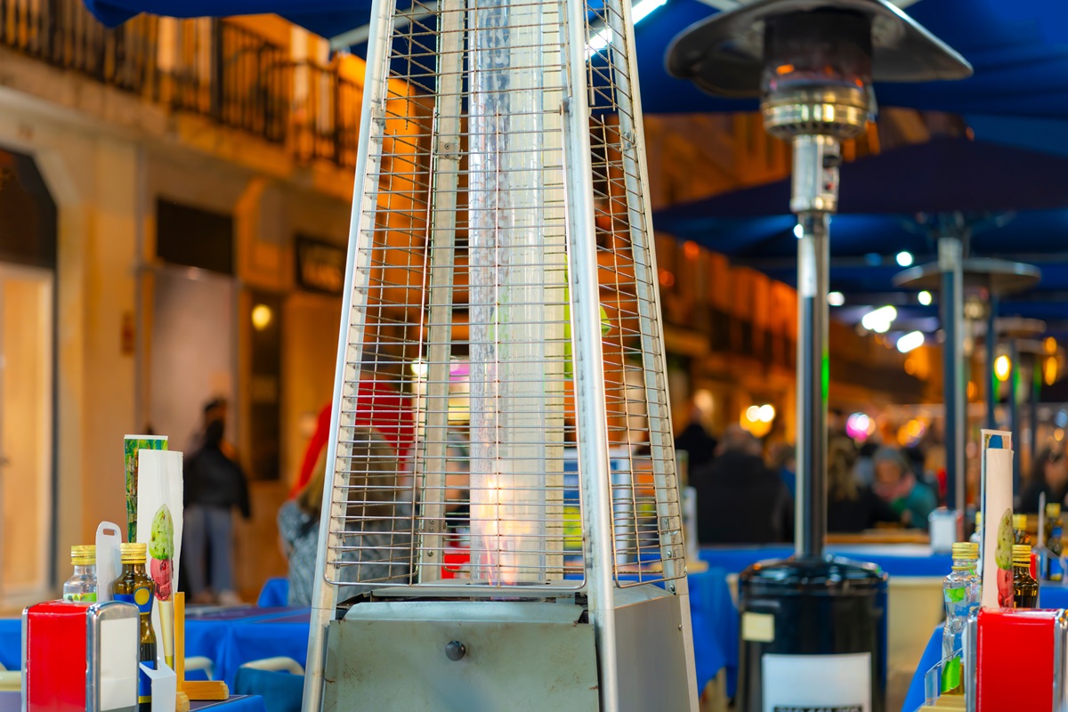 Estufas en terrazas en invierno: guía práctica para tu negocio - La Viña