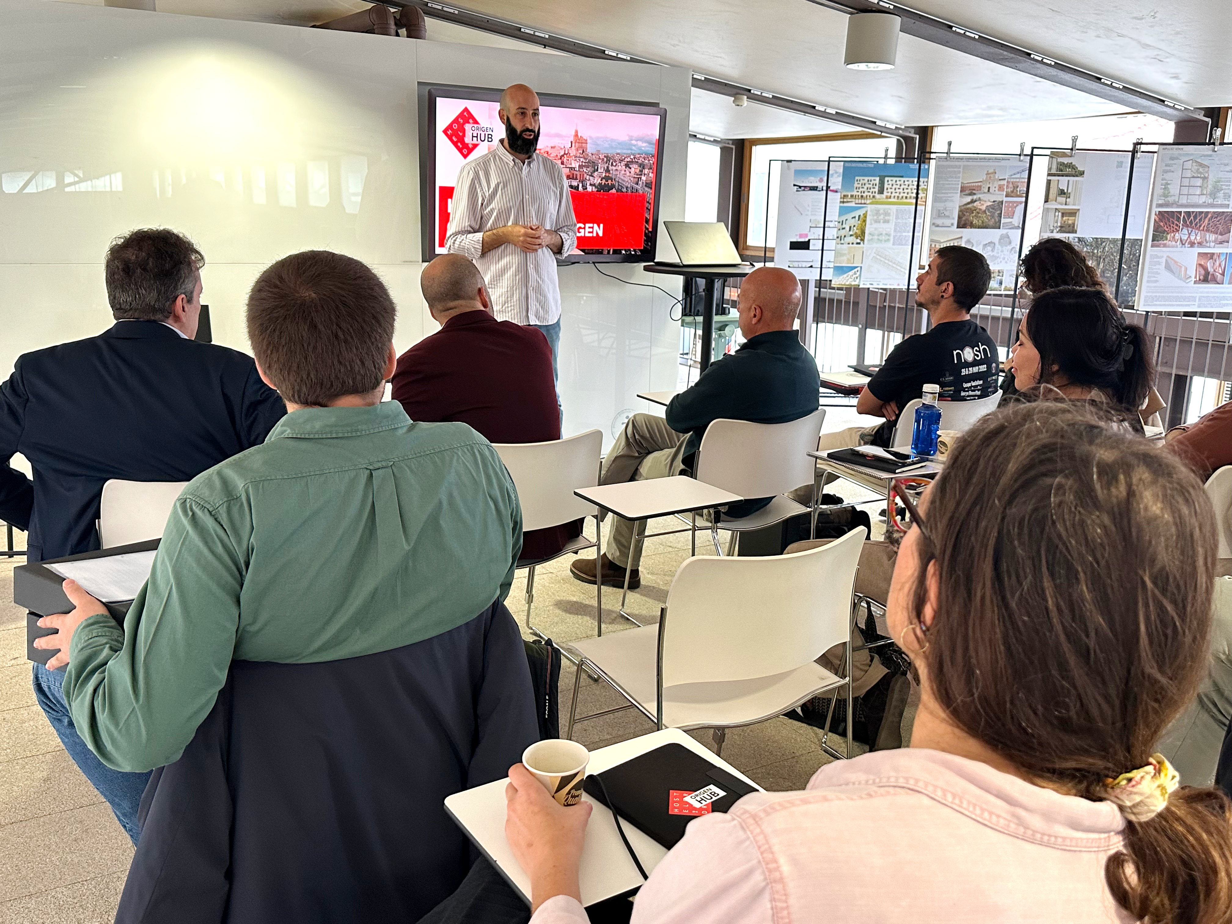 La primera jornada del HUB Origen da a los emprendedores las claves sobre la búsqueda del local, el concepto y la imagen - La Viña